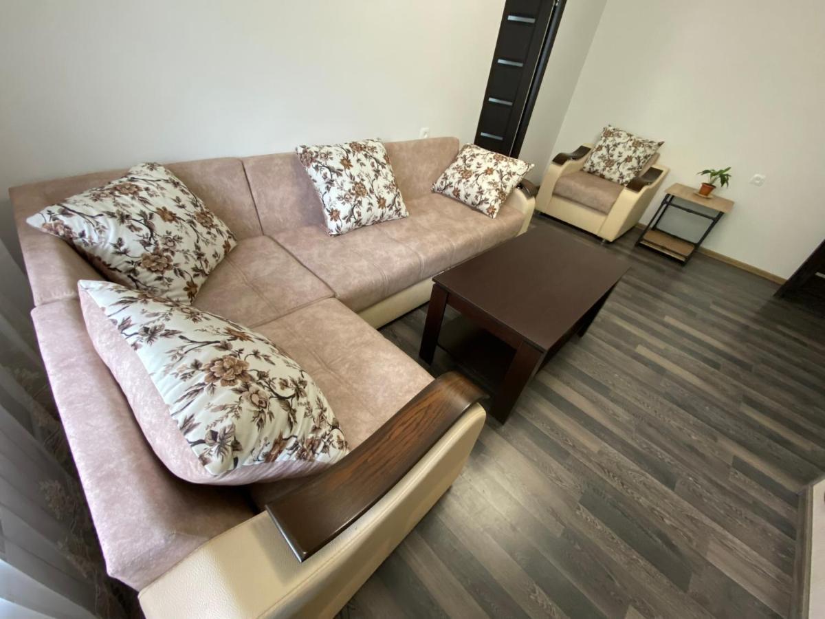Lovely 2-Bedroom Apartment Near Ayb School Dilijan Exterior photo